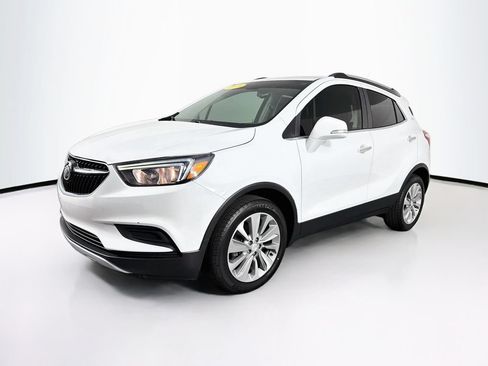 Used 2018 Buick Encore Preferred FWD image 3