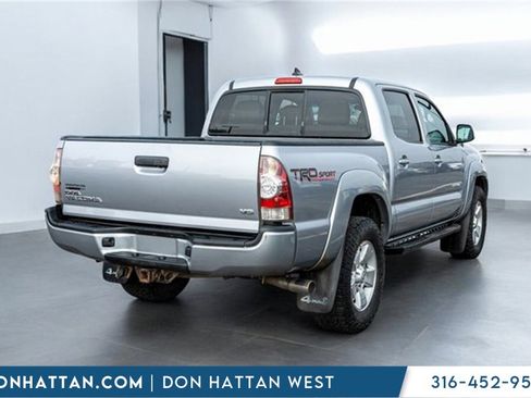 Used 2015 Toyota Tacoma 4x4 Double Cab image 32