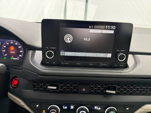 Used 2024 Honda Accord EX image 27