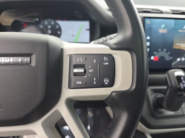Used 2025 Land Rover Defender 110 S AWD/4WD image 18