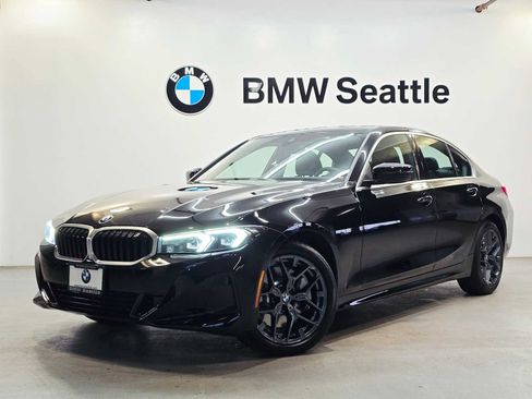Used 2025 BMW 330i xDrive Sedan w/ Convenience Package image 1