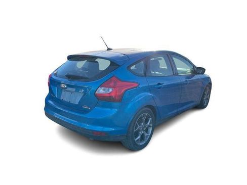 Used 2014 Ford Focus SE w/ Equipment Group 201A image 5
