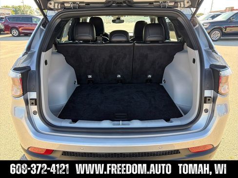 Used 2024 Jeep Compass Limited AWD/4WD image 21