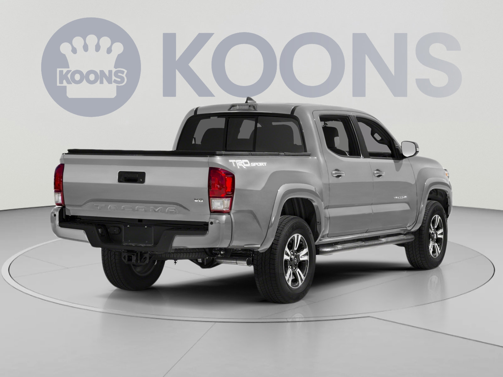 Used 2017 Toyota Tacoma TRD Sport w/ Tow Package AWD/4WD image 2