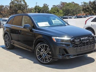 New 2025 Audi Q7 3.0T Prestige