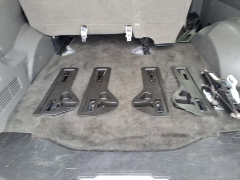 Used 2017 Chevrolet Express 3500 LT w/ LT Preferred Equipment Group image 14