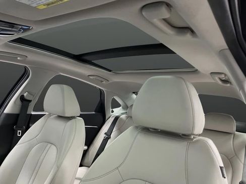 Used 2023 Hyundai Sonata Limited image 7