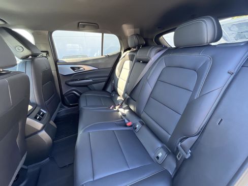 New 2026 Chevrolet Equinox EV LT image 25