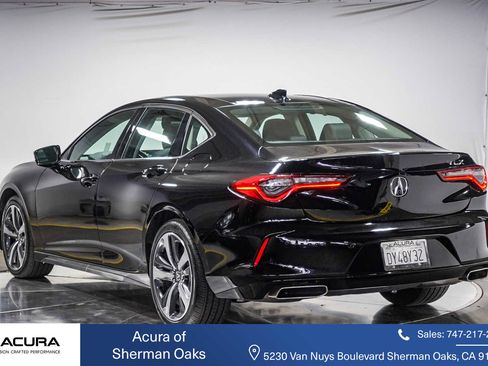 New 2025 Acura TLX w/ Technology Package image 2