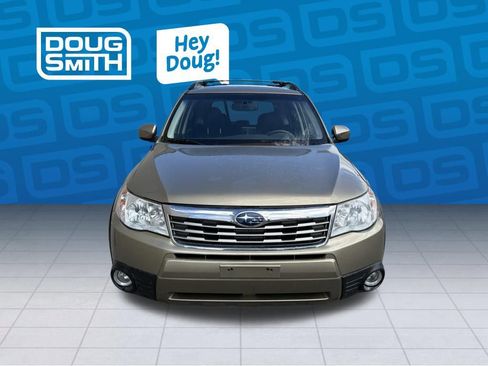 Used 2009 Subaru Forester 2.5X Limited AWD/4WD image 3
