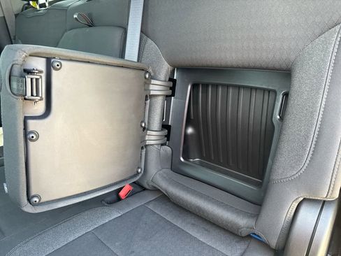 Used 2024 GMC Sierra 1500 Elevation image 18