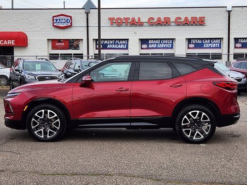 Used 2023 Chevrolet Blazer RS w/ Driver Confidence II Package AWD/4WD image 2