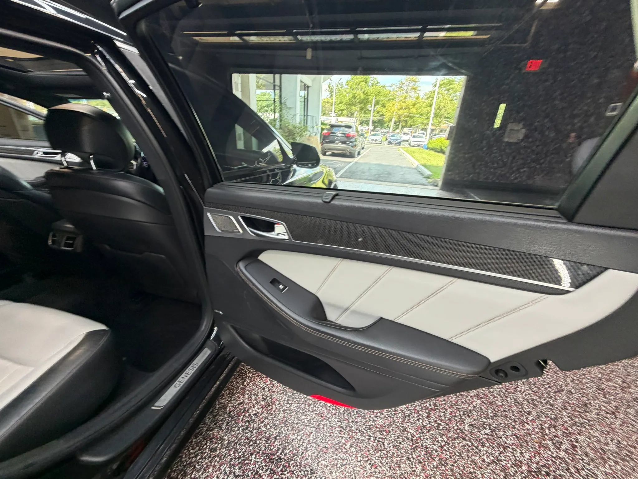Used 2019 Genesis G80 3.3T Sport RWD image 37