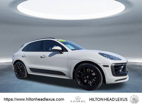 Used 2025 Porsche Macan GTS image 1