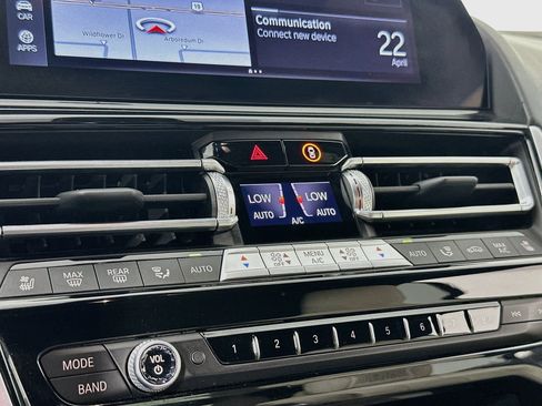 Used 2020 BMW 840i Convertible w/ M Sport Package RWD image 16