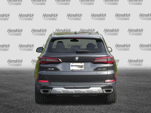 Certified 2023 BMW X5 xDrive40i w/ Premium Package AWD/4WD image 8