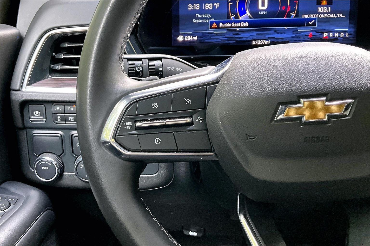 Used 2025 Chevrolet Tahoe LT RWD image 12