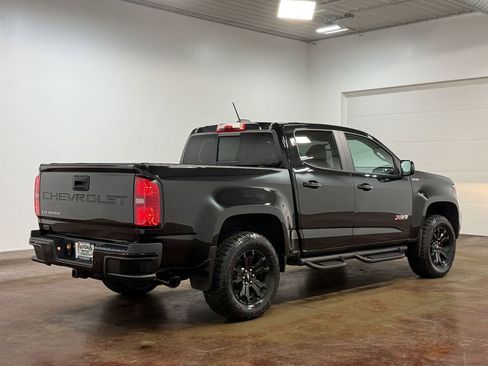 Used 2022 Chevrolet Colorado Z71 w/ Z71 Midnight Edition AWD/4WD image 4