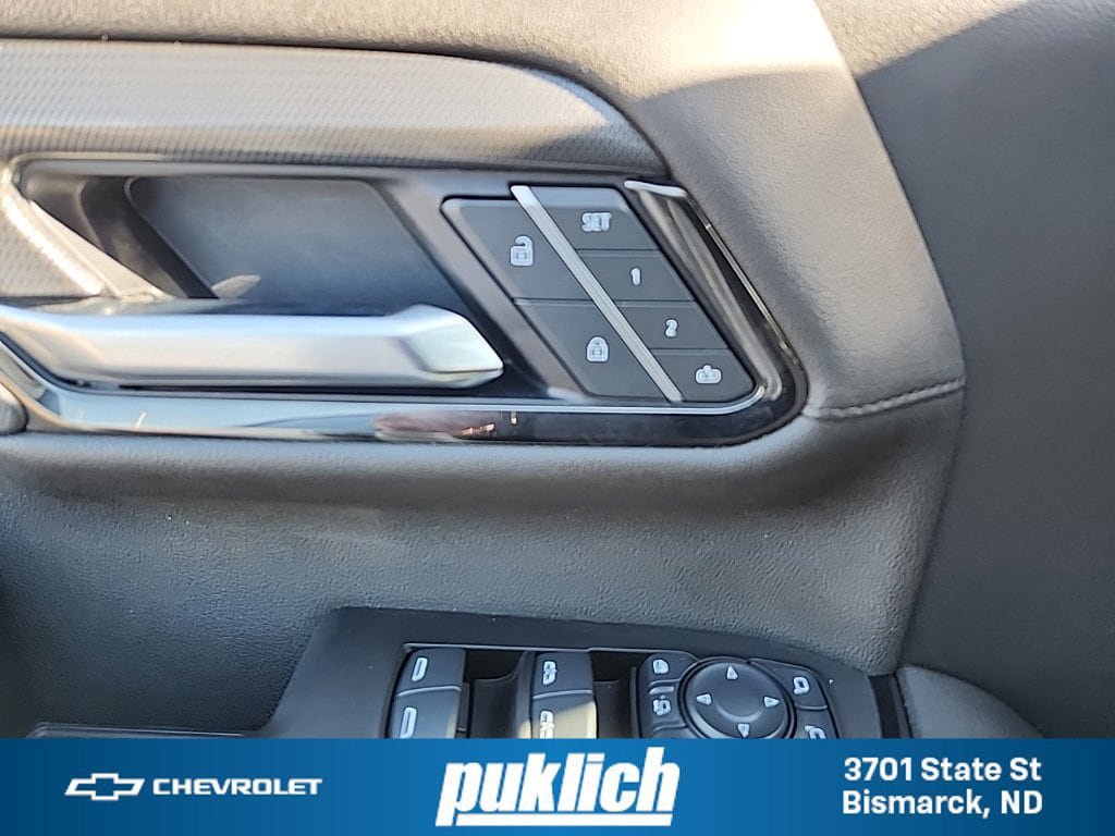 Used 2025 GMC Sierra 2500 AT4 w/ AT4 Premium Plus Package AWD/4WD image 40