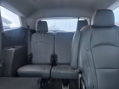 Used 2020 Buick Enclave Essence w/ Sound and Sites Package image 13