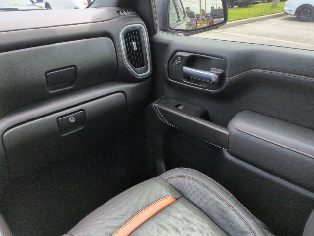 Used 2021 GMC Sierra 1500 AT4 AWD/4WD image 17