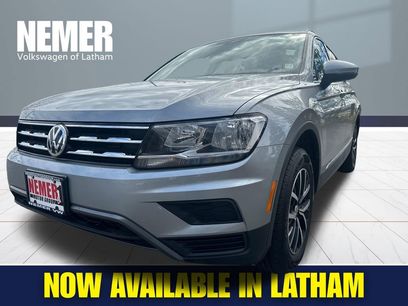 Certified 2021 Volkswagen Tiguan SE w/ Panoramic Sunroof Package