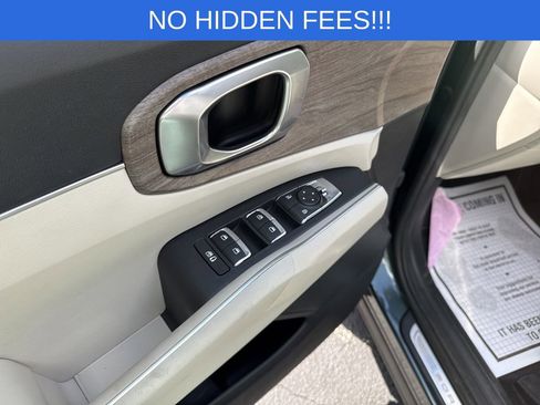 Used 2021 Kia Sorento EX w/ EX AWD X-Line Package image 22
