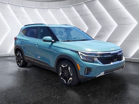 Used 2024 Kia Seltos SX w/ SX Sunroof Package AWD/4WD image 1