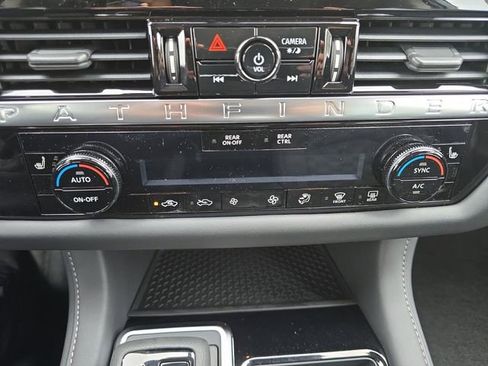 New 2026 Nissan Pathfinder SV FWD image 4