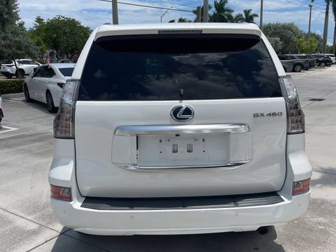 Used 2022 Lexus GX 460 Premium AWD/4WD image 5