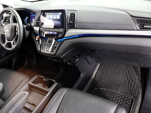 Used 2024 Honda Odyssey Touring image 23