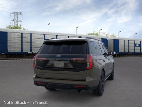New 2026 Ford Expedition Platinum w/ Stealth Appearance Package AWD/4WD image 8