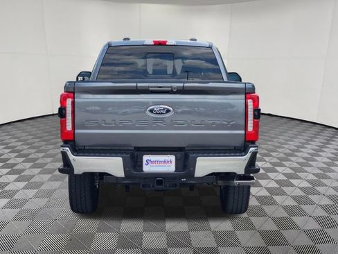 Used 2024 Ford F250 Lariat w/ Chrome Package AWD/4WD image 7