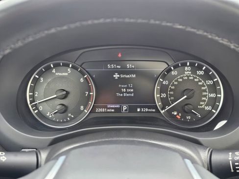 Used 2022 INFINITI QX50 Luxe w/ Appearance Package image 31