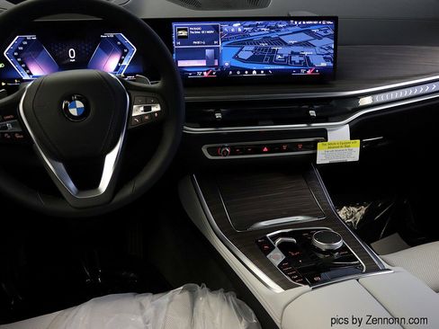 New 2026 BMW X5 xDrive40i w/ Climate Comfort Package AWD/4WD image 16