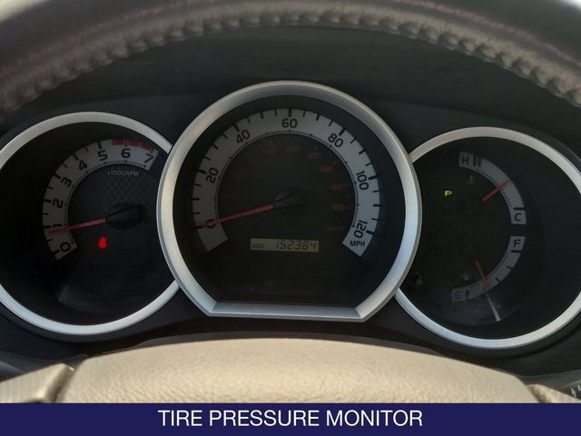 Used 2015 Toyota Tacoma 4x4 Double Cab w/ SR5 Package image 11