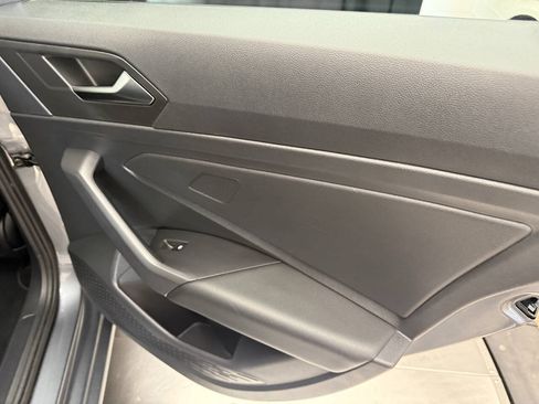 Used 2019 Volkswagen Jetta SEL FWD image 23