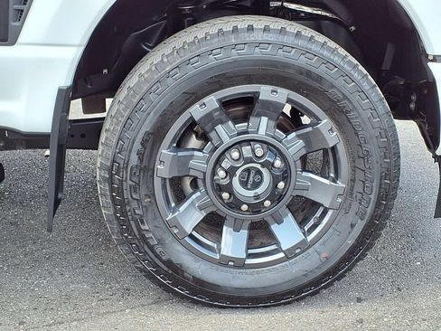 Used 2024 Ford F350 Lariat w/ Sport Appearance Package AWD/4WD image 9