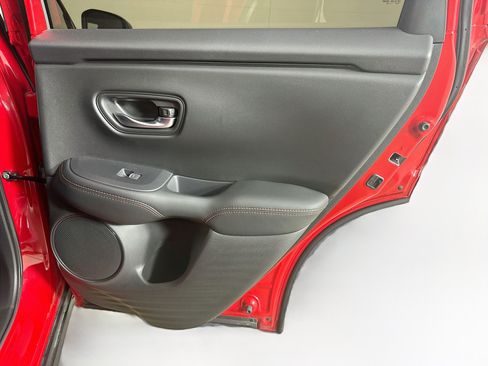 Used 2025 Honda HR-V Sport image 28