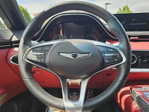 Used 2025 Genesis GV70 3.5T Sport w/ Sport Advanced Package image 26