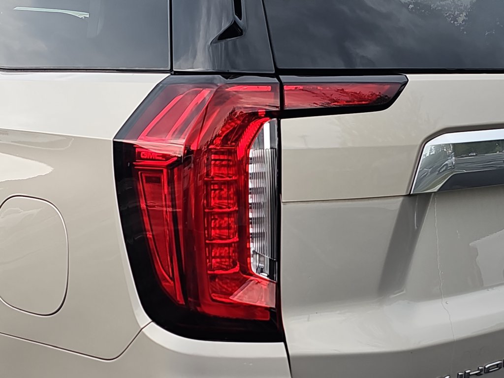 Used 2021 GMC Yukon Denali w/ Denali Ultimate Package RWD image 35
