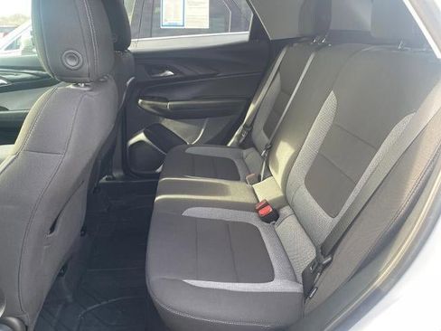 Used 2024 Chevrolet TrailBlazer LT image 18
