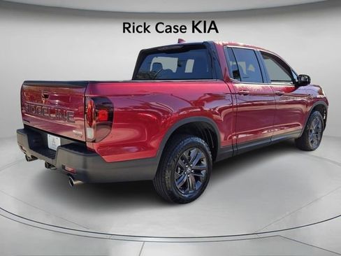Used 2025 Honda Ridgeline Sport image 7