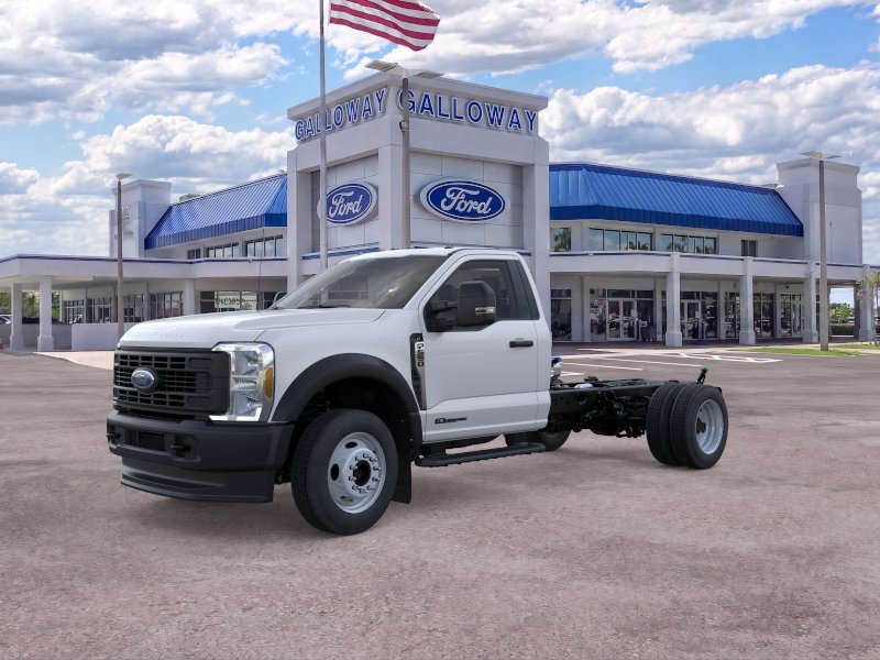 New 2026 Ford F550 4x4 Regular Cab Super Duty image 1
