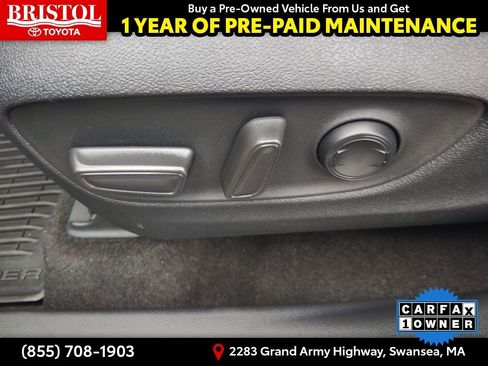 Used 2023 Toyota Highlander XLE image 23