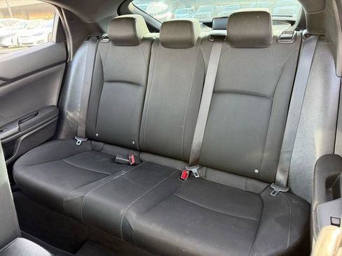 Used 2019 Honda Civic Sport image 25