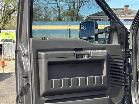 Used 2012 Ford F250 Lariat w/ Lariat Ultimate Pkg image 12