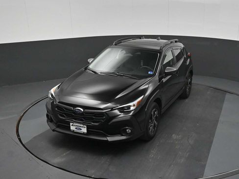 Used 2025 Subaru Crosstrek 2.5i Premium AWD/4WD image 19