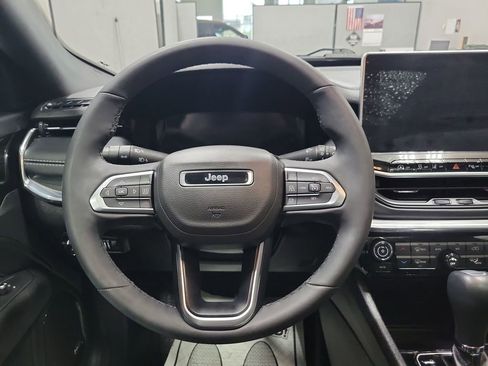 Used 2023 Jeep Compass High Altitude AWD/4WD image 27