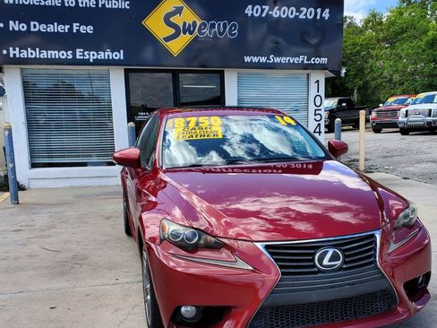 Used 2014 Lexus IS 350 w/ Navigation Package RWD image 4